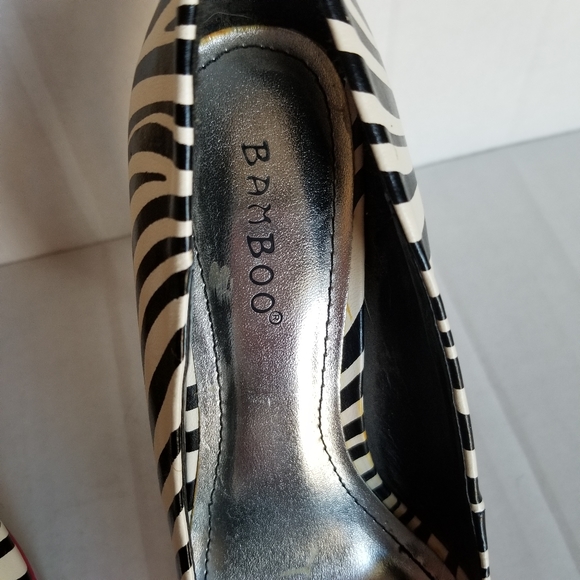 Bamboo zebra print 5" Platform Stilettos - Picture 2 of 15